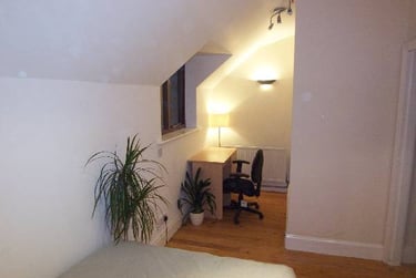 7 bed house, Carlton ave, Near university, York, YO103JZ - Image 11